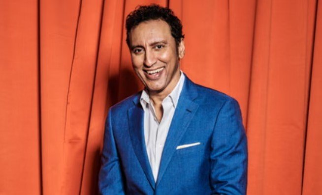 Aasif Mandvi